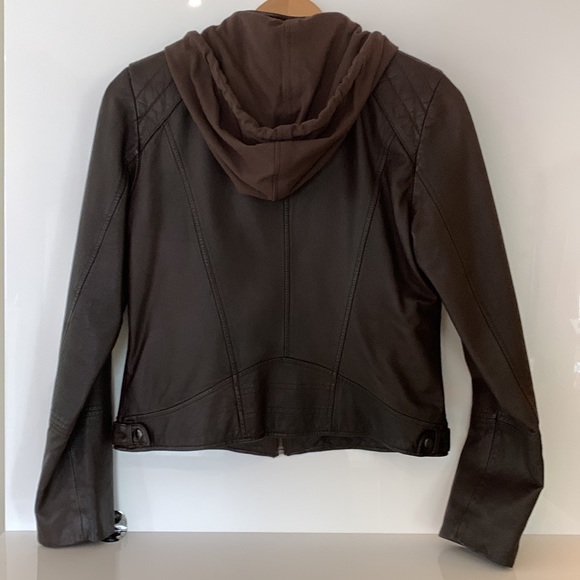 Cole Haan genuine leather jacket with detachable cotton jersey hood. ✨LIKE NEW✨ - Picture 4 of 15